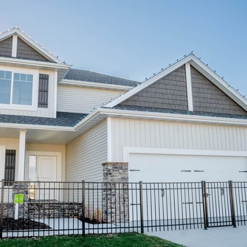 An image from the street of Heritage Home's Donnelly home model